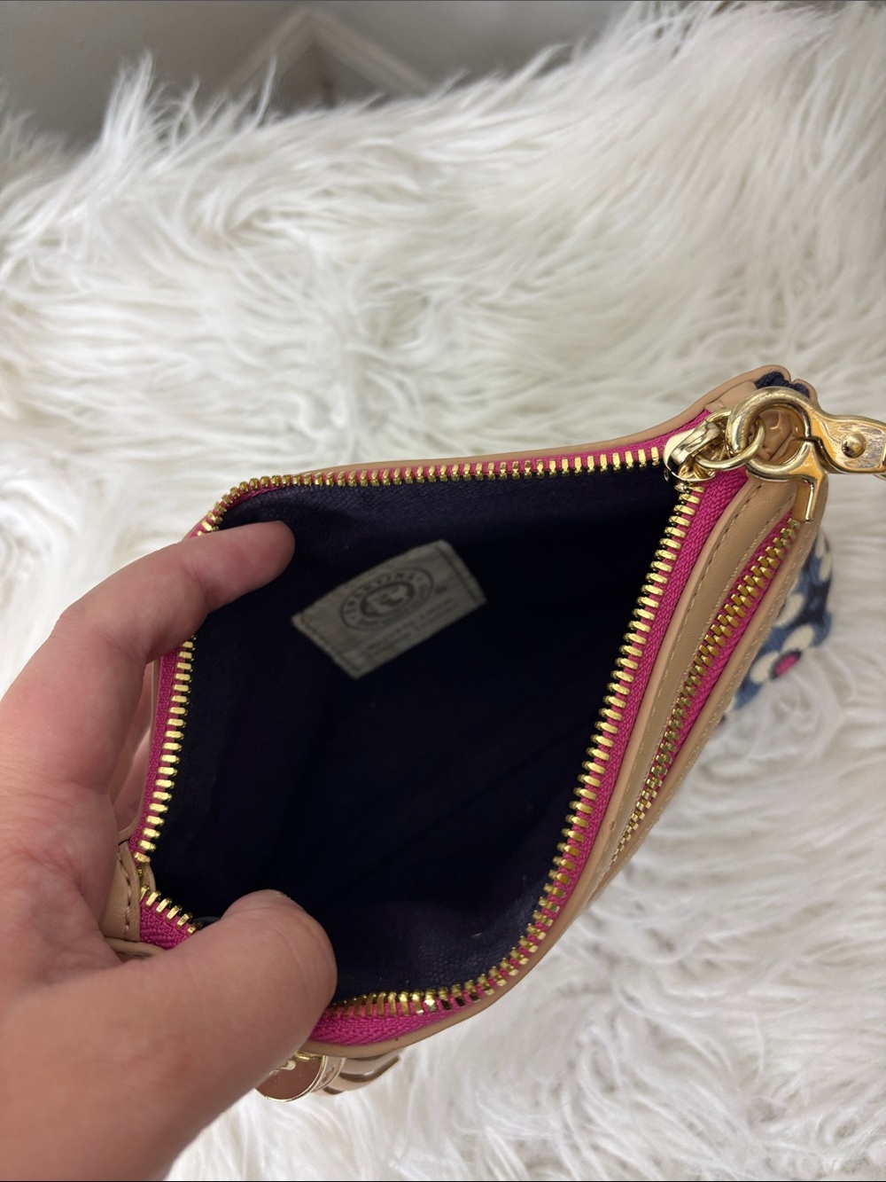 Spartina 449 Navy Floral Wristlet with Beige Trim and Pink Accents - Picture 4 of 5